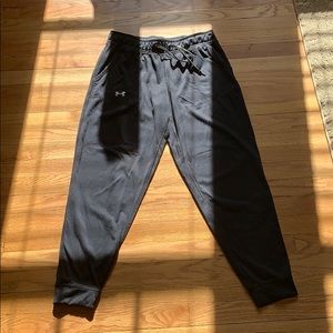 Under Armor - Heat Gear sweats